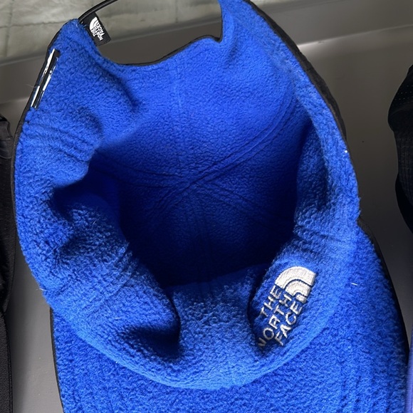TNF hat - Picture 2 of 3